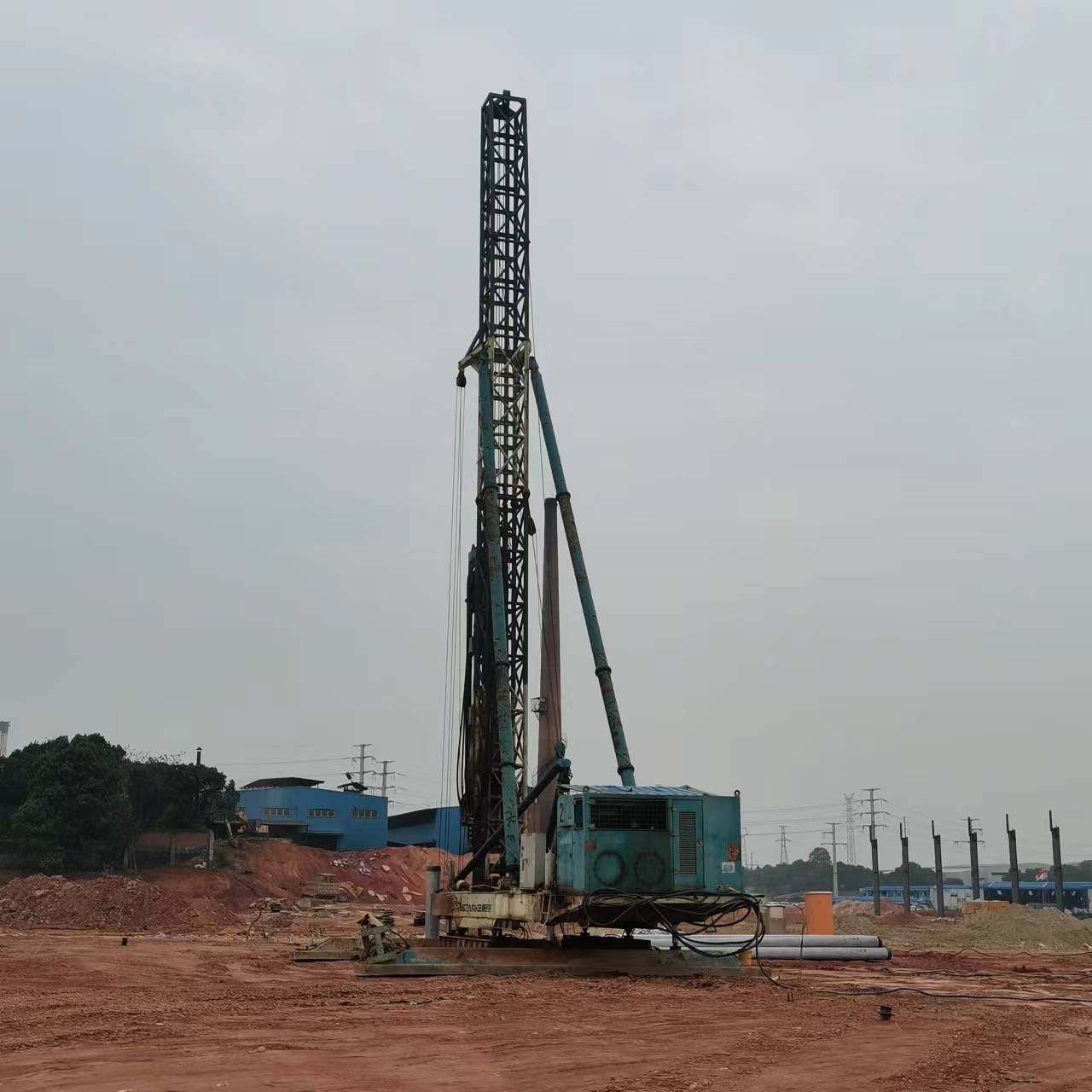 石油工程概论第3章钻井设备和工具ppt(图1)