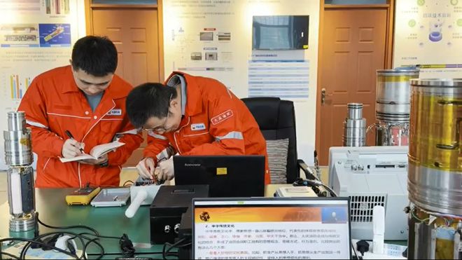 大庆钻探首创返出流量双雷达测量技术(图2)
