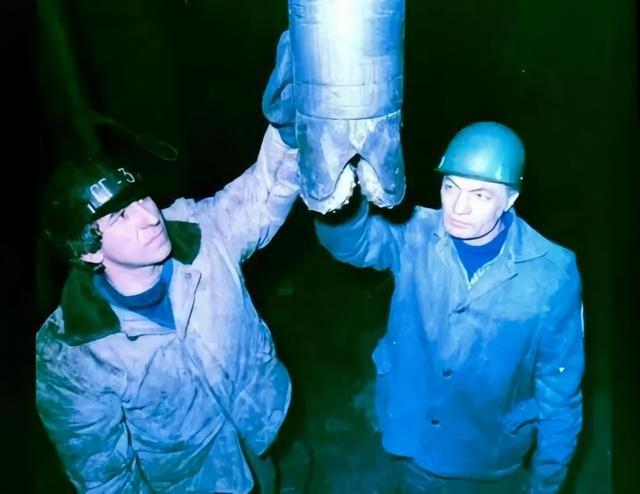 回顾：当年苏联计划挖穿地球为啥挖到12262米就停了？(图9)