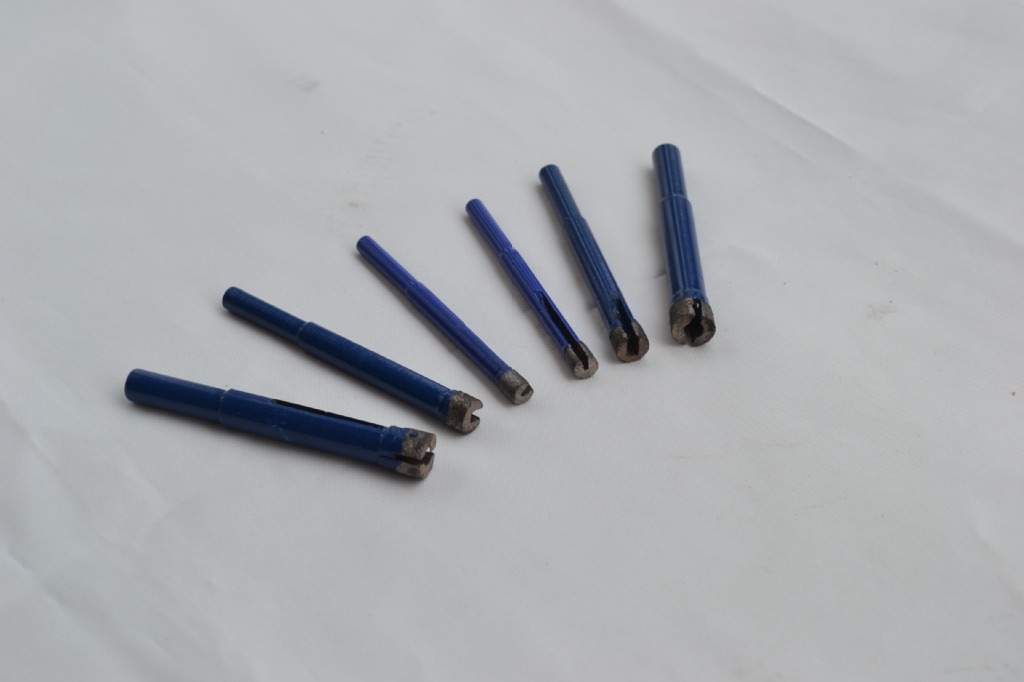 博深股份：公司金刚石工具主要包括金刚石圆锯片、薄壁工程钻头、磨盘、磨块、聚晶刀具等产品(图1)