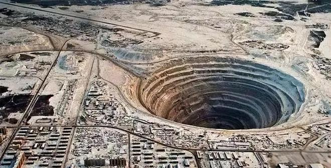 54年之后明白了当年苏联挖穿地球为什么挖到12262米就停了(图21)