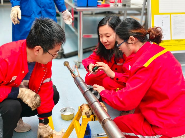 大港测试公司攻坚五千米地宫刷新深层测试纪录(图1)