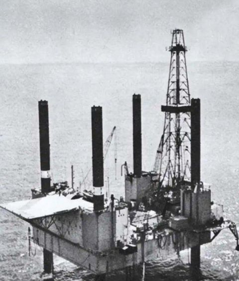 大海恸哭1979年渤海二号石油钻井平台沉没不要忘记血的教训(图3)