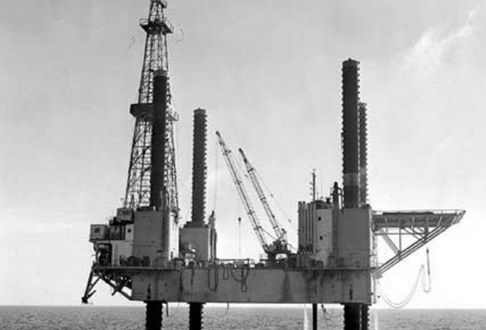 大海恸哭1979年渤海二号石油钻井平台沉没不要忘记血的教训(图5)