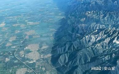 耗资40亿！上万中国人在秦岭上“掏”了一个洞搞出一个世界之最(图3)