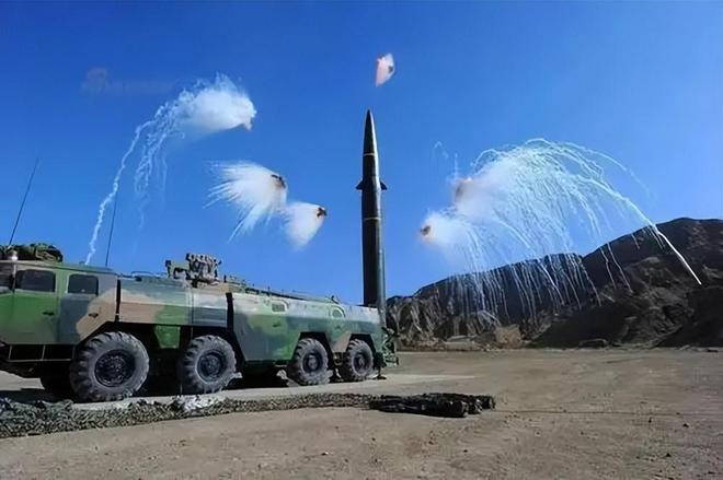 中国钻地弹与美国GBU-57一决高下东风-15“钻地王”名副其实(图16)