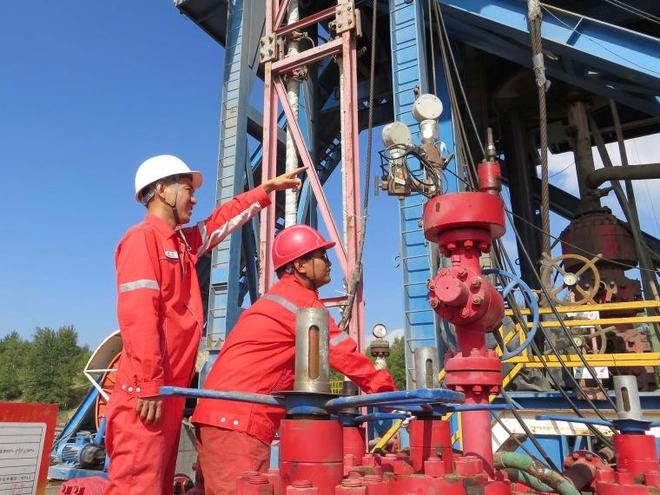 中西部规模最大“地下粮仓”竣工(图2)