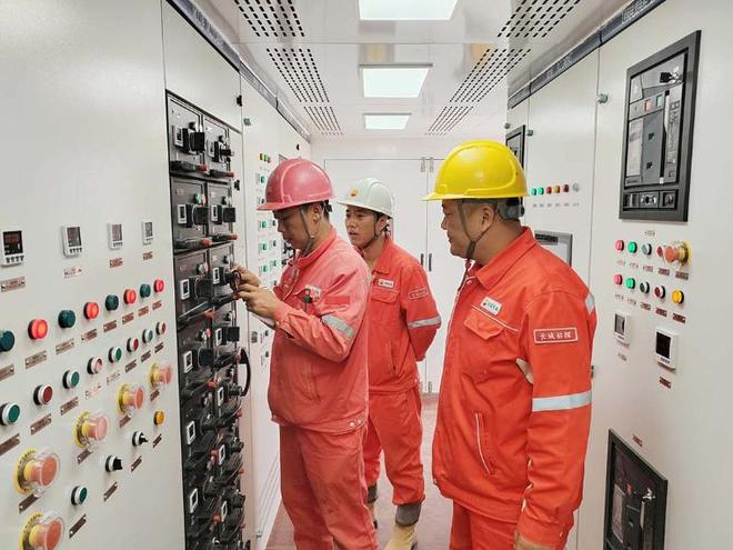 中西部规模最大“地下粮仓”竣工(图4)