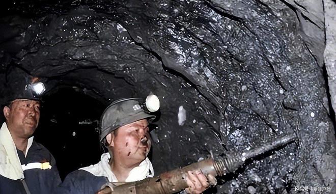 比稀土更有用越南给中国送来一张“王牌”美国急的“直冒汗”(图11)