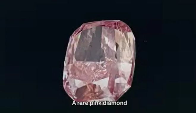 3窃贼策划一年骗走超稀有粉钻！警方8小时就破案可以！(图7)