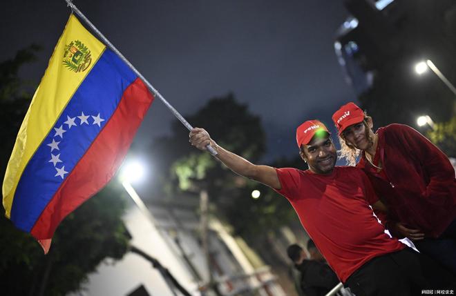 美军8艘战舰逼近委内瑞拉中国一台设备送达五角大楼沉默了(图15)