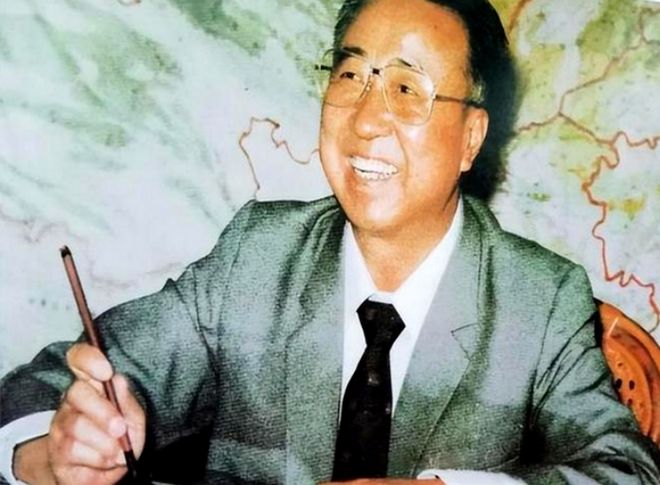 他是原石油工业部长曾为大庆油田立功80年引咎辞职享年64岁(图3)