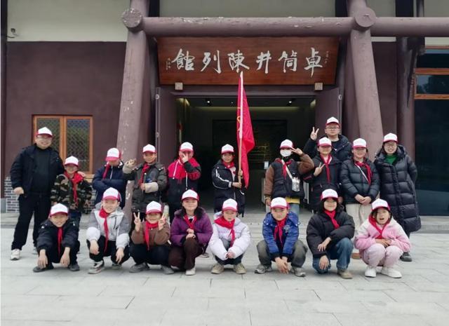 探寻千年盐韵 漫步桃源胜境——安居区凉风小学校开展研学实践活动(图1)