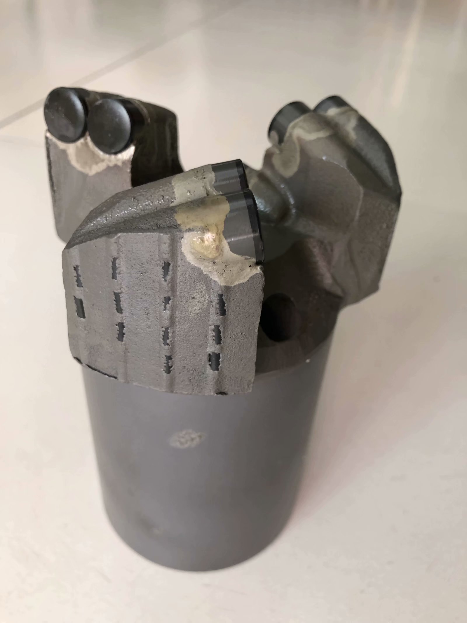 安泰科技涨090%成交额1146亿元近5日主力净流入-120亿(图1)