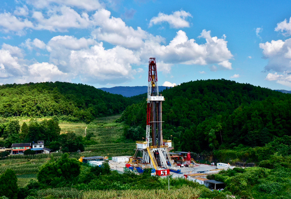 夯实能源保供底“气” 油气行业加大增储上产（图）(图2)