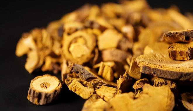 令国外痛苦的“入侵花”却在中国沦为咸菜吃到人工种植成笑谈(图21)