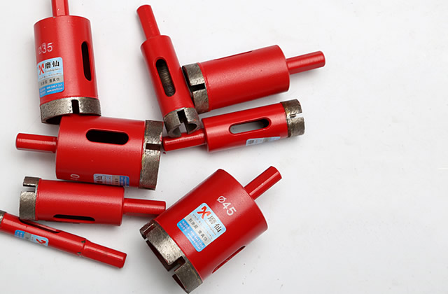 金刚石钻头价格 如何选择金刚石钻头(图1)